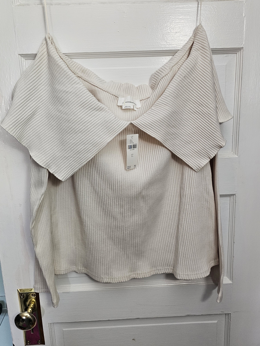 NWT Ribbed Off-Shoulder Top in Cream